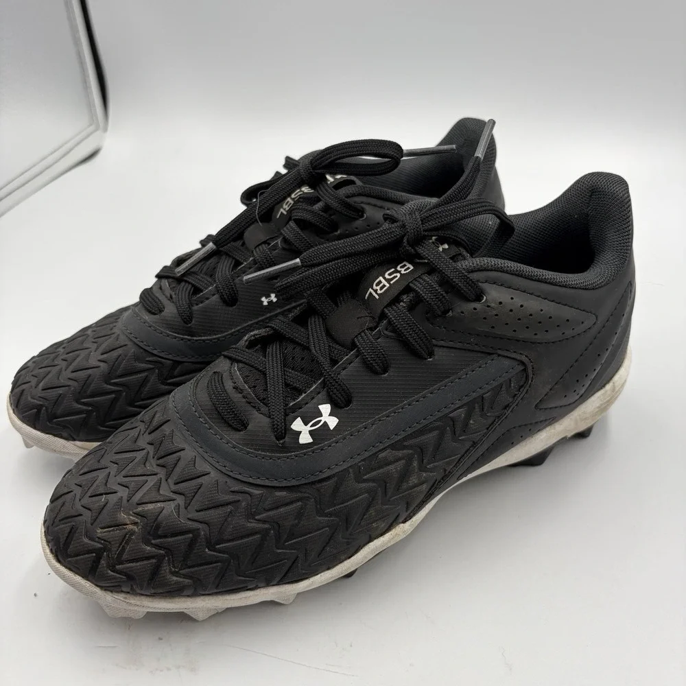 Under Armour Yard Football Turf Training Shoes Cleats Black White size 3.5 Y - Picture 4 of 10